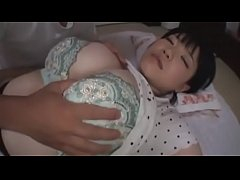 pornxxxเด็ดญี่ปุ่น สาวอวบนมโตน่าเย็ดถูกพี่ชายลักหลับดูดหัวนมจกหีเลียหีแล้วซอยอย่างเมามันนอนสบายเลย